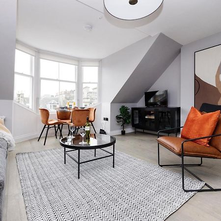 Altido Gorgeous Flat Overlooking Edinburgh Castle Dış mekan fotoğraf