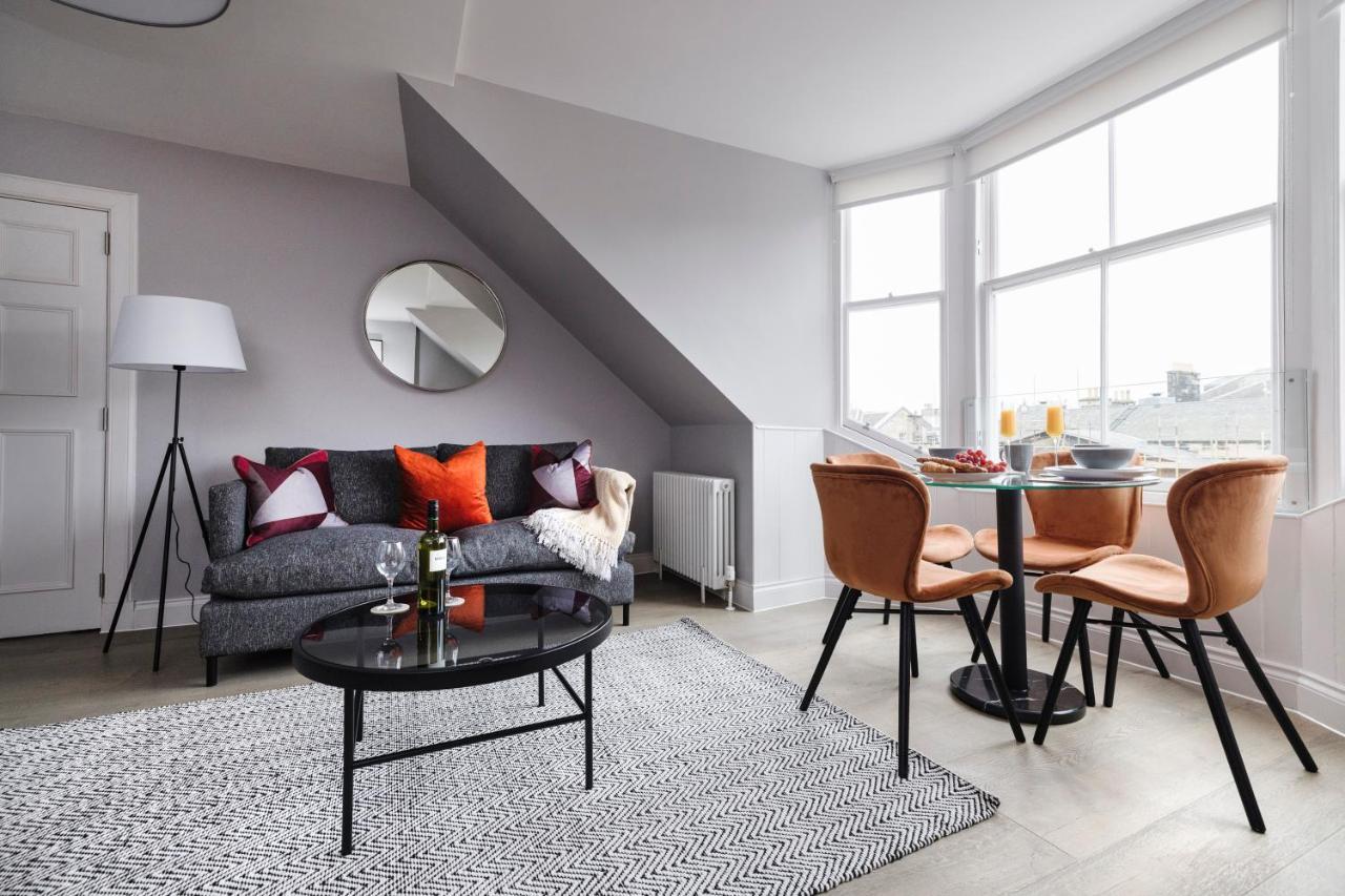 Altido Gorgeous Flat Overlooking Edinburgh Castle Dış mekan fotoğraf