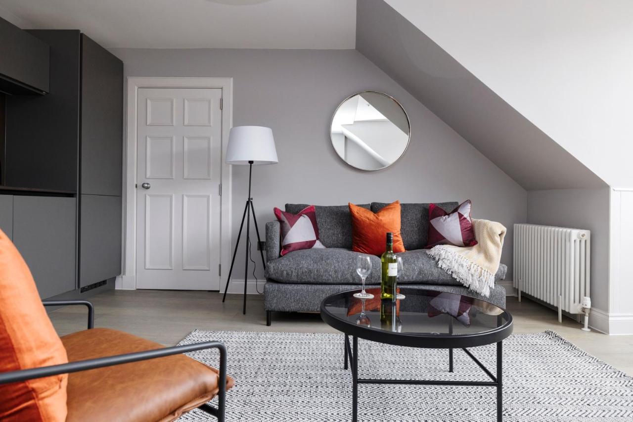 Altido Gorgeous Flat Overlooking Edinburgh Castle Dış mekan fotoğraf