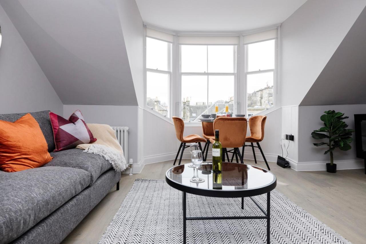 Altido Gorgeous Flat Overlooking Edinburgh Castle Dış mekan fotoğraf